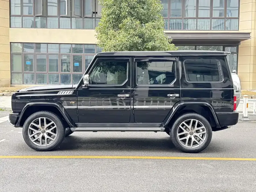 BAIC BJ80 Beijing Off-road BJ80 2020 3.0T Automatic Supreme Edition 2022 — миниатюра 4