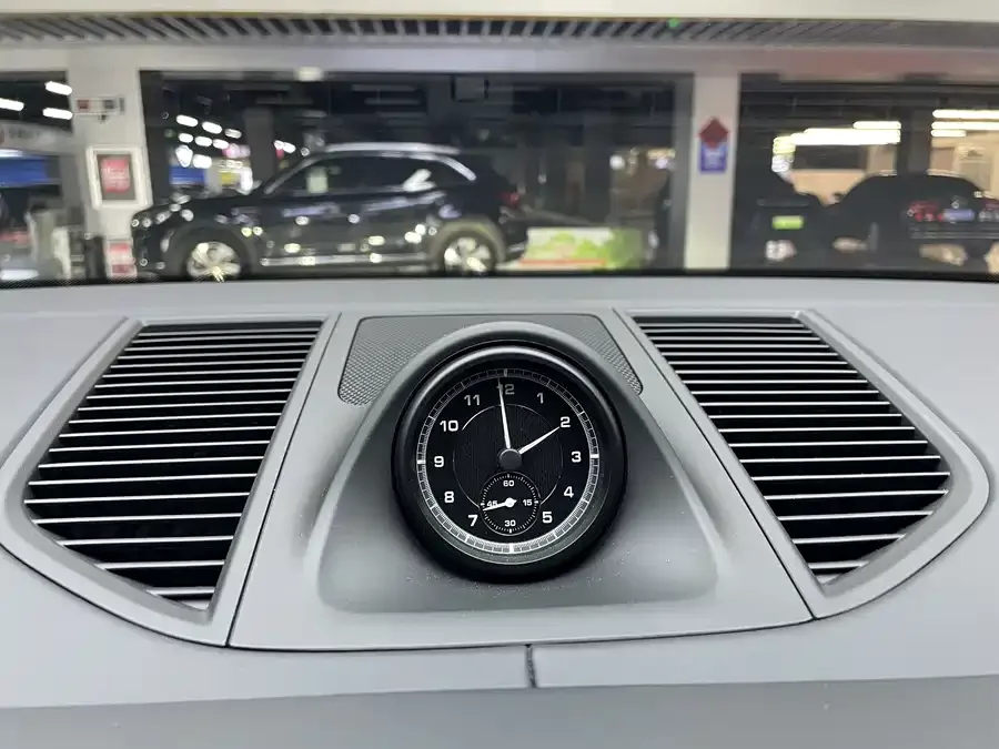 Porsche Macan Macan 2024 Macan 2.0T 2024 — миниатюра 4