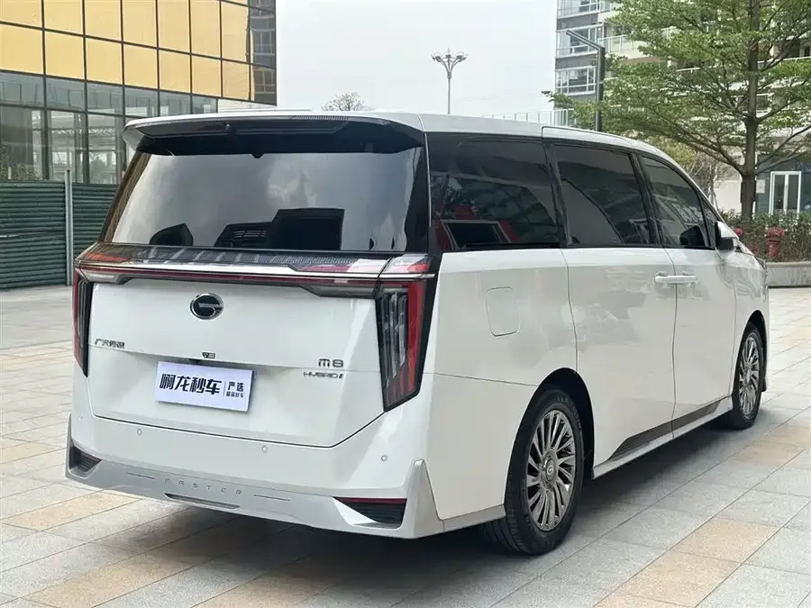 GAC Trumpchi M8 Trumpchi M8 2023 Grandmaster Series Dual Engine Royal Edition 2023 — миниатюра 2