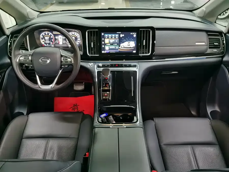 GAC Trumpchi M8 Trumpchi M8 2023 Lingxiu Series 390T Premium Edition 2023 — миниатюра 2