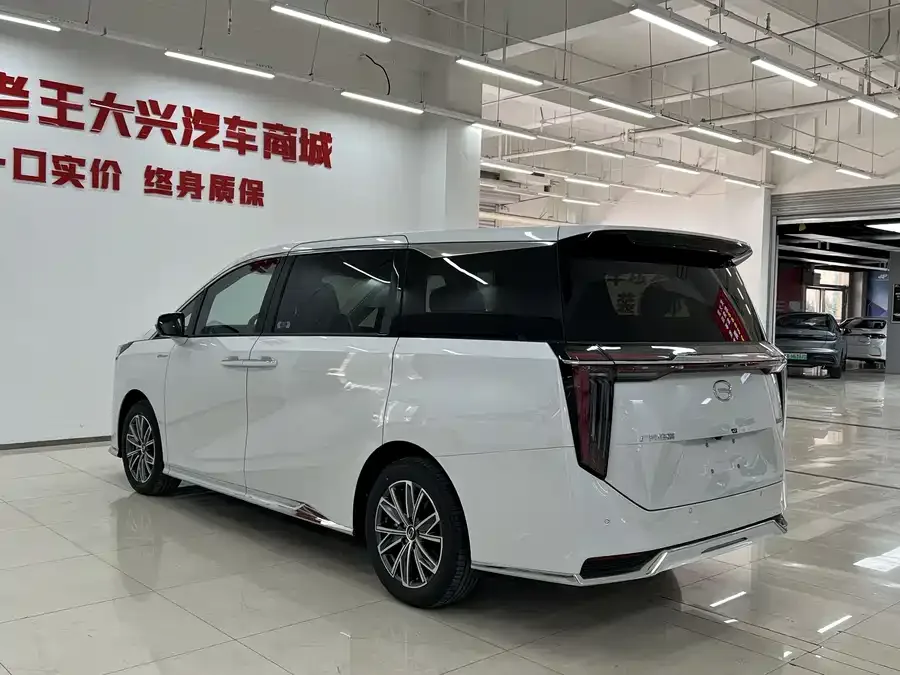 GAC Trumpchi M8 Trumpchi M8 2024 Master Series 400T Premium Edition 2026 — миниатюра 2