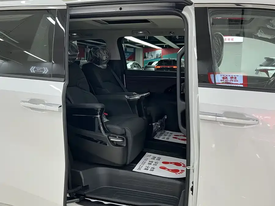 GAC Trumpchi M8 Trumpchi M8 2024 Master Series 400T Premium Edition 2026 — миниатюра 4