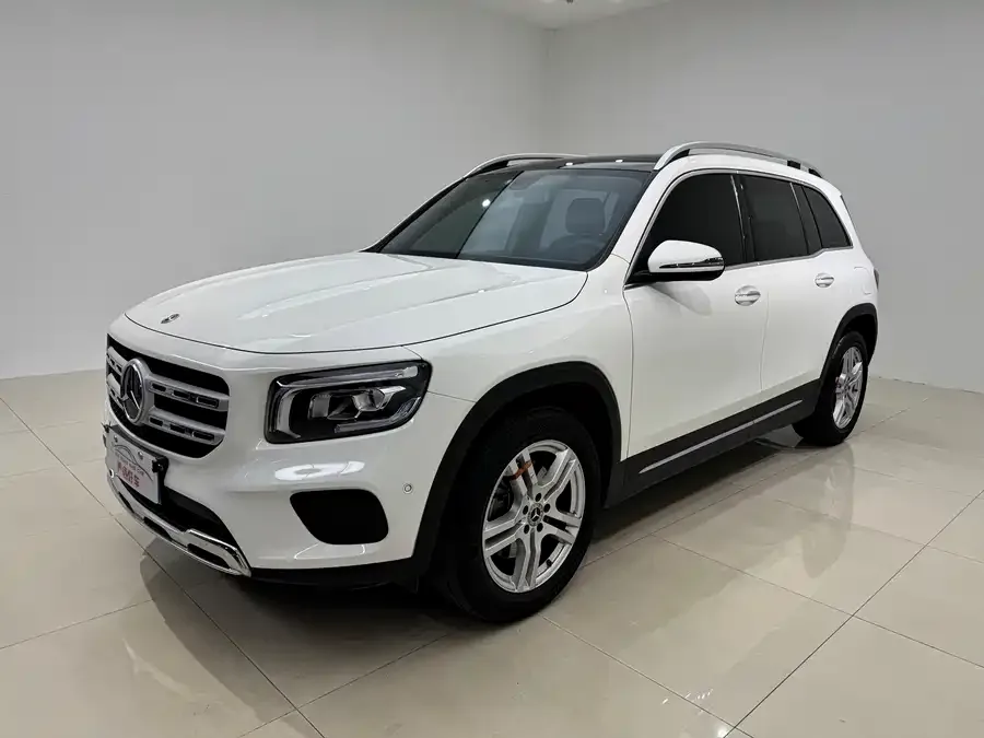 Mercedes-Benz GLB-Class 2023