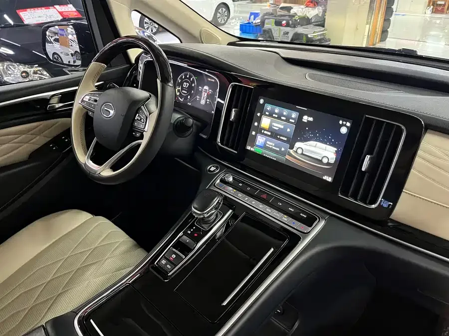GAC Trumpchi M8 Trumpchi M8 2021 Master Series 390T Four-seat Royal Edition 2022 — миниатюра 5