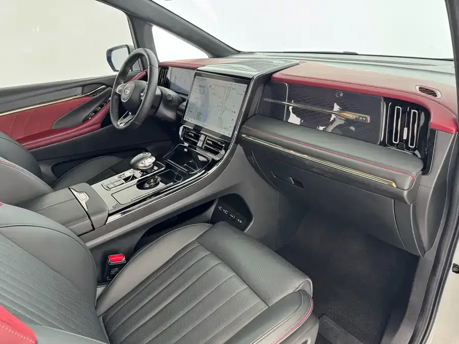 GAC Trumpchi M8 Trumpchi M8 2023 Grandmaster Series 400T Supreme Edition 2023 — миниатюра 3