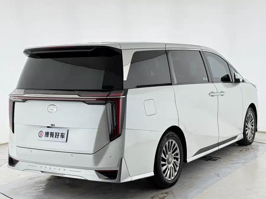 GAC Trumpchi M8 Trumpchi M8 2023 Grandmaster Series 400T Supreme Edition 2023 — миниатюра 4