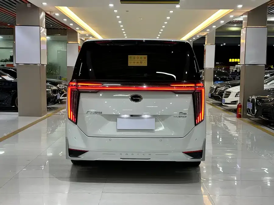 GAC Trumpchi M8 Trumpchi M8 2023 Grandmaster Series Dual Engine Royal Edition 2023 — миниатюра 2