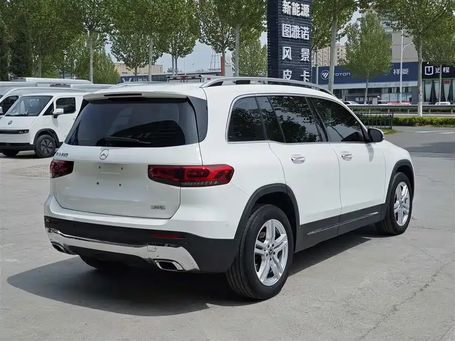Mercedes-Benz GLB-Class Mercedes-Benz GLB 2023 GLB 220 Dynamic 2023 — миниатюра 2