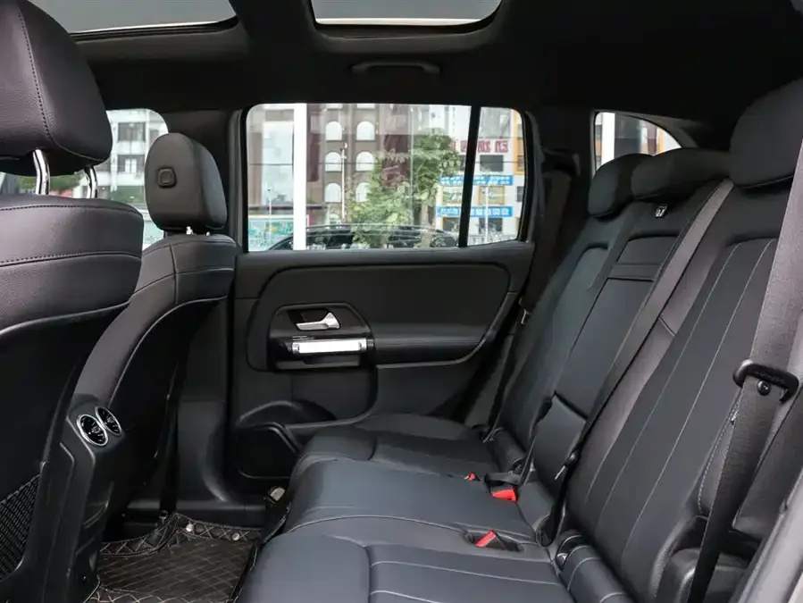 Mercedes-Benz GLB-Class Mercedes-Benz GLB 2022 GLB 200 Dynamic 2022 — миниатюра 4