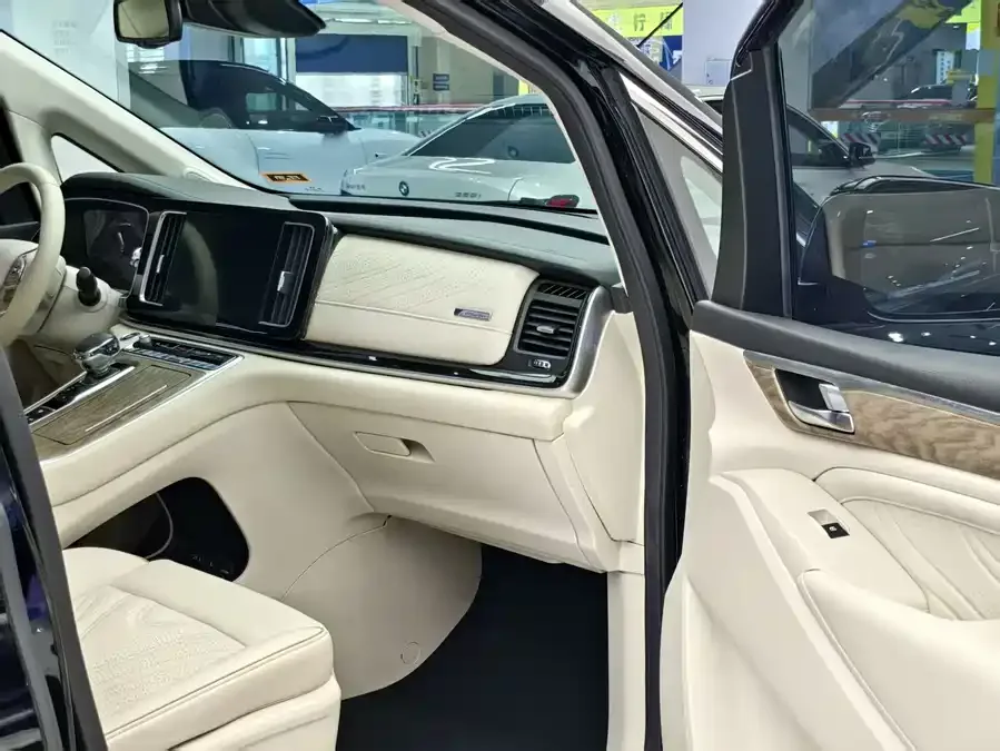 GAC Trumpchi M8 Trumpchi M8 2023 Master Series 390T Flagship Edition 2022 — миниатюра 4