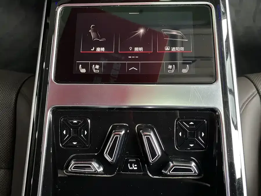 Audi A8 2022 A8L 55 TFSI quattro luxury collector's edition 2022 — миниатюра 3