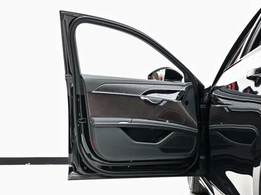 Audi A8 2024 A8L 50 TFSI quattro Premium Edition 2024 — миниатюра 4