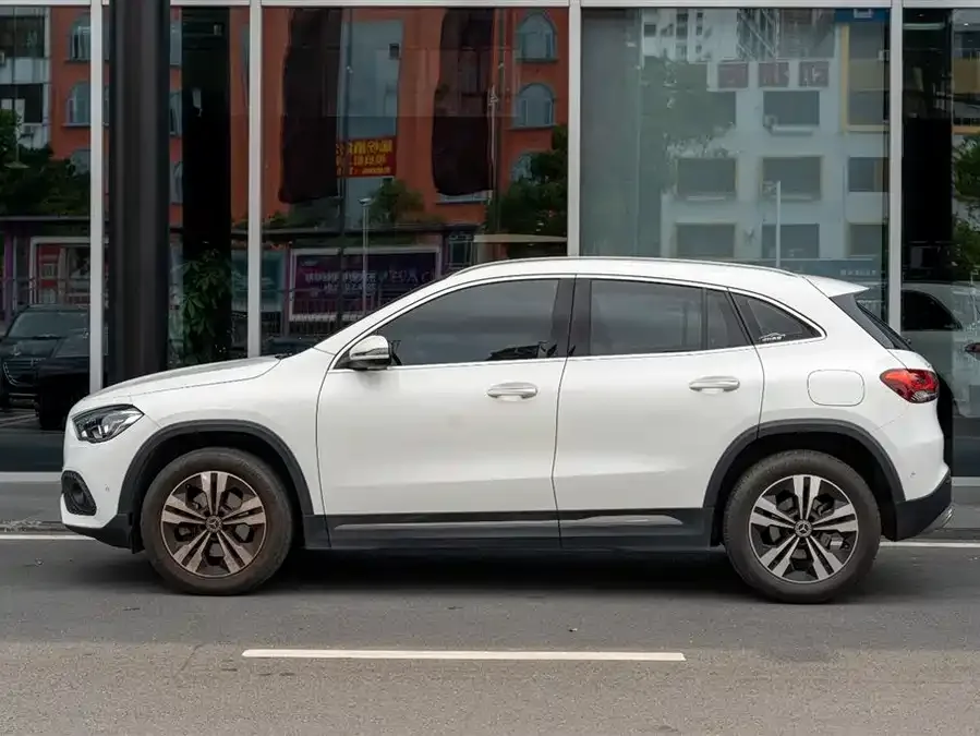 Mercedes-Benz GLA Mercedes-Benz GLA 2022 facelift GLA 200 2022 — миниатюра 2