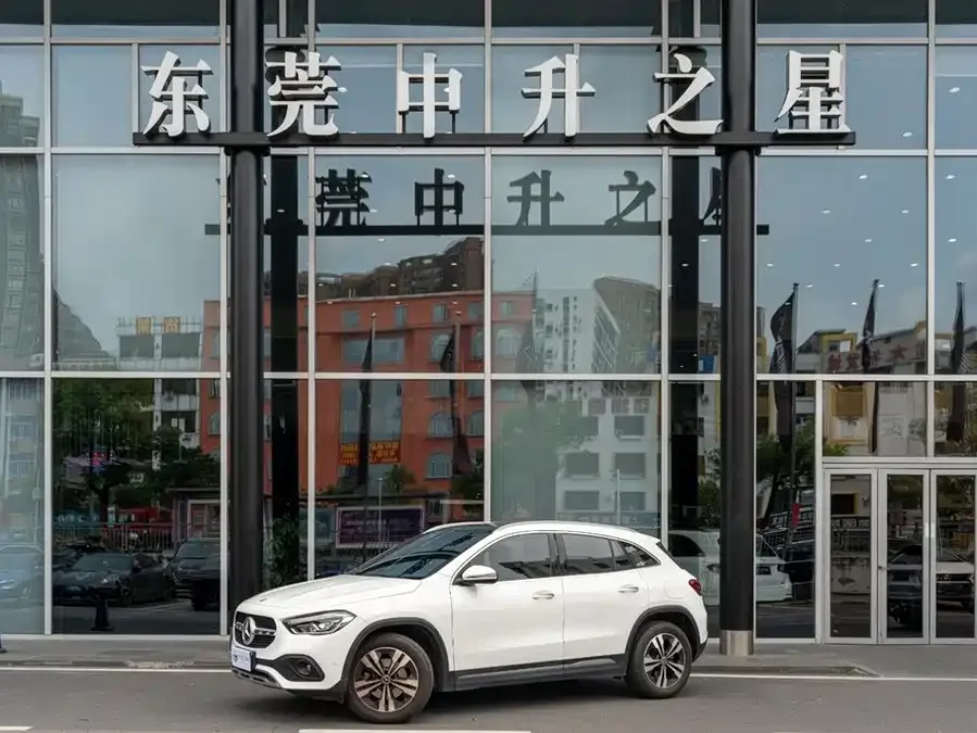 Mercedes-Benz GLA Mercedes-Benz GLA 2022 facelift GLA 200 2022 — фото 1, купить с доставкой в Москву
