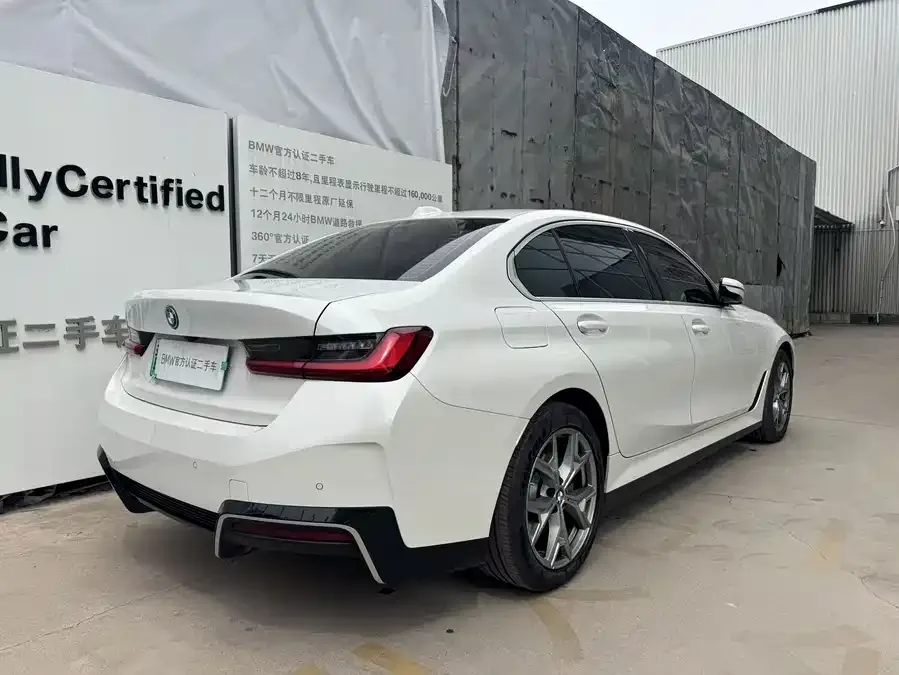 BMW i3 2025 eDrive 35 L 2024 — миниатюра 2