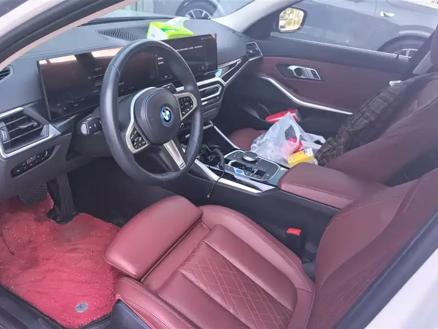 BMW i3 2022 eDrive 35 L 2023 — миниатюра 3