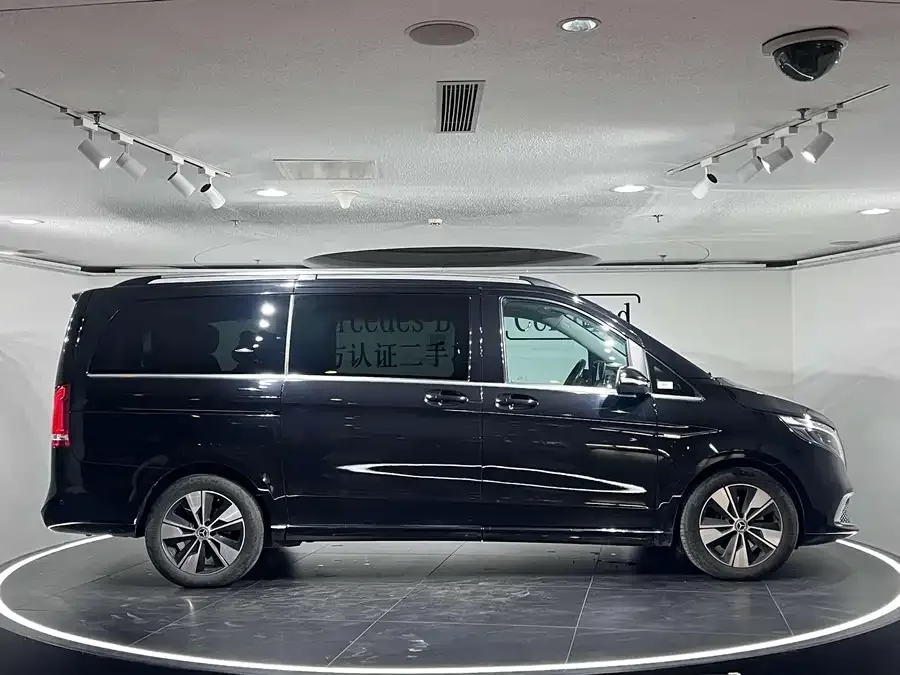 Mercedes-Benz Class V Mercedes-Benz V-Class 2022 V 260 Premium Edition 2023 — миниатюра 4