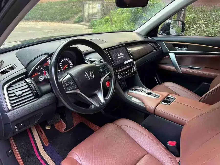 Honda Avancier 2020 Crown Road 370TURBO 2WD Luxury Edition 2023 — миниатюра 2