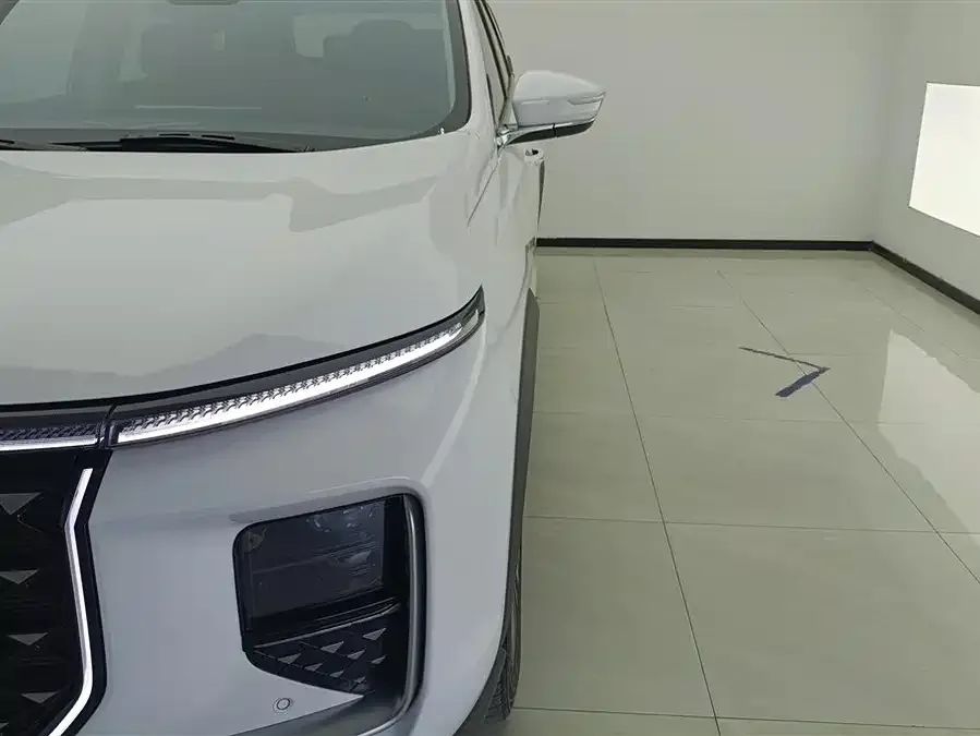 Jetour L9 Jetour Shanhai L9 2024 1.5TD 2DHT Pro 7 Seaters 2024 — миниатюра 2