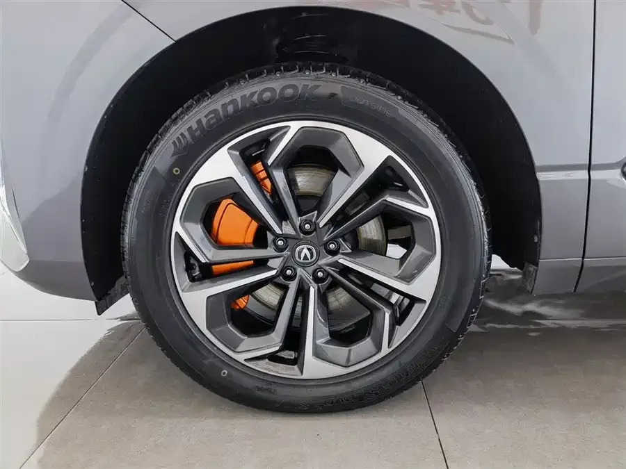 Changan UNI-K Changan UNI-K iDD 2023 iDD 1.5T 135km Smart Fun Edition 2024 — миниатюра 5