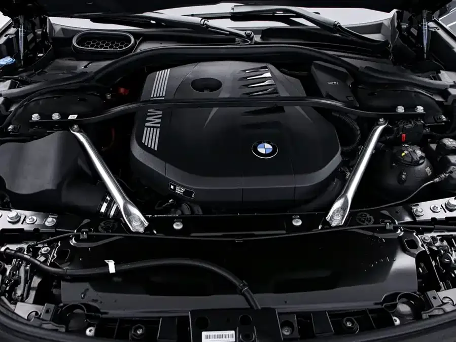 BMW 7 Series 2026 BMW 7 Series 740Li Leading M Sport Package 2026 — миниатюра 5