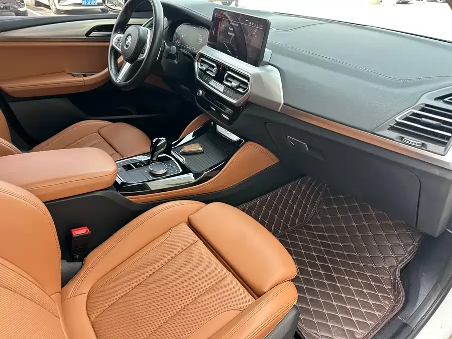 BMW X4 2022 xDrive 30i M Sport Package 2023 — миниатюра 3