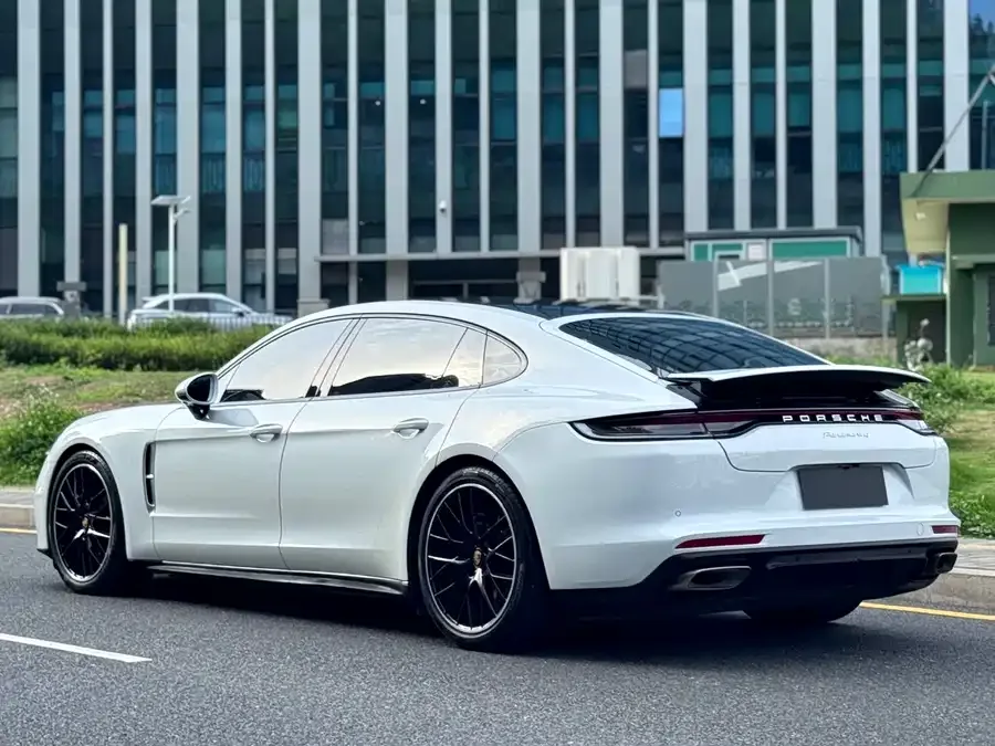 Porsche Panamera Panamera 2022 Panamera 4 Executive Extended Edition 2.9T 2022 — миниатюра 5