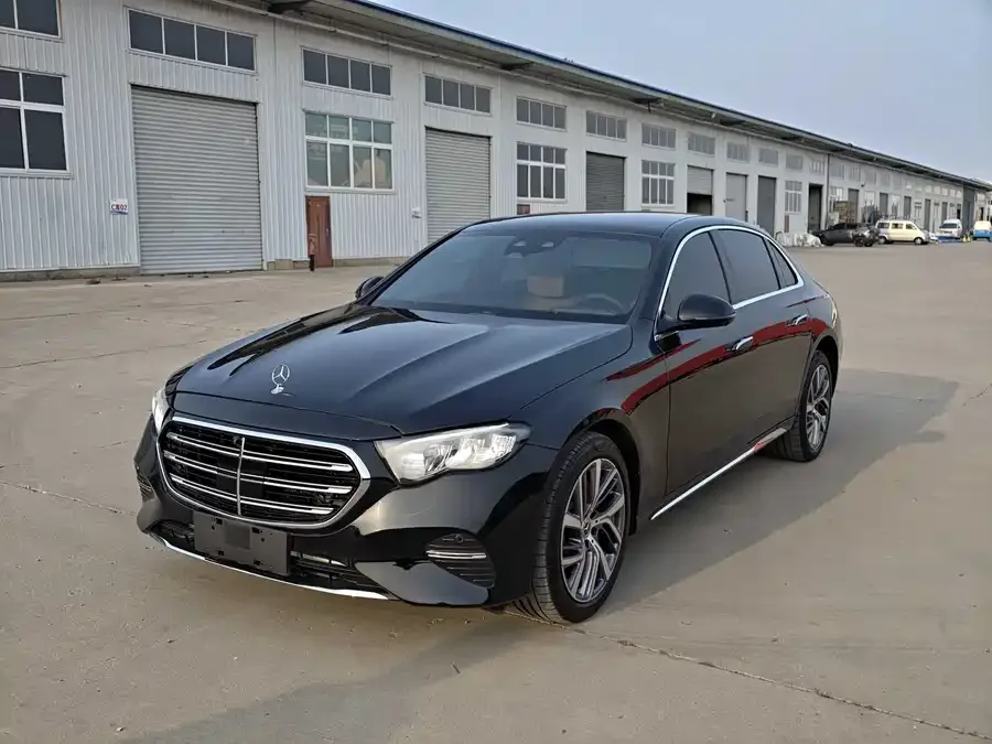 Mercedes-Benz E-Class 2025