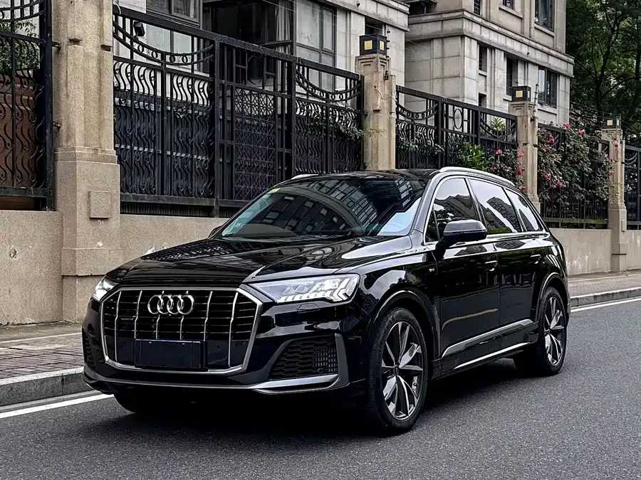 Audi Q7 2024