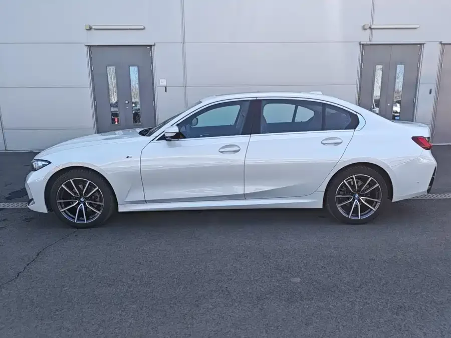 BMW 3 Series BMW 3 Series 2025 325Li M Sport Package 2025 — миниатюра 2