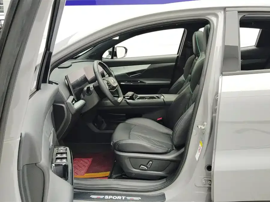 Changan UNI-T Changan UNI-T 2023 Second Generation 1.5T Premium Edition 2024 — миниатюра 3