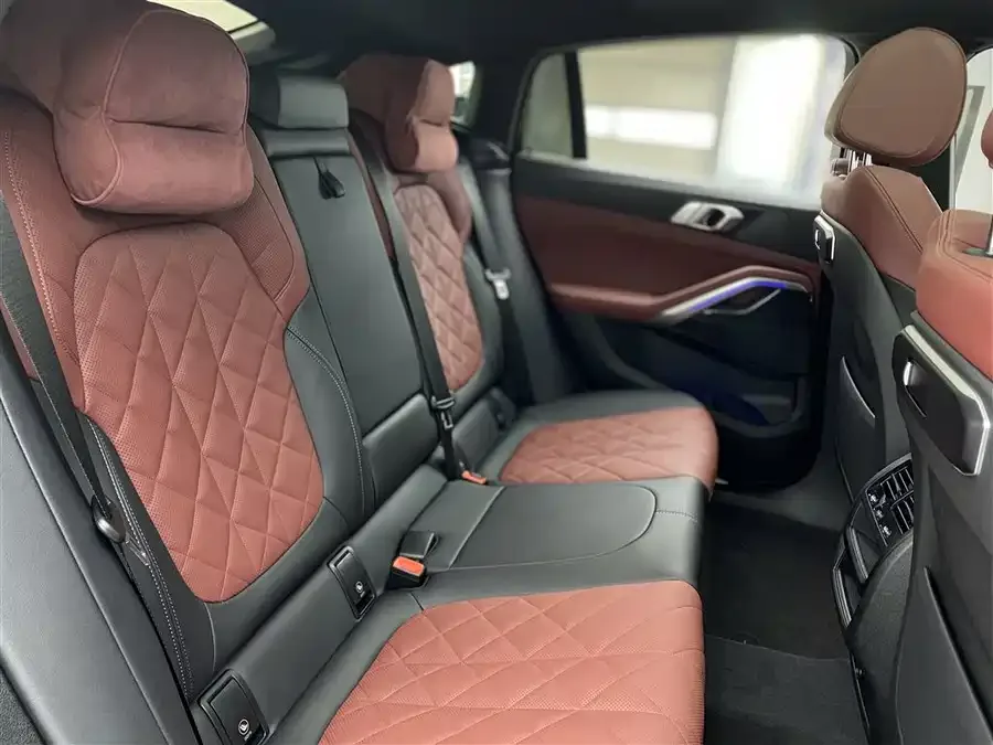BMW X6 2023 xDrive30i M Sports Package 2024 — миниатюра 4