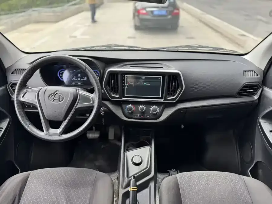 Changan Kaicene Changan Ruixing EM80 Changan Ruixing EM80 2025 Passenger Edition Comfortable 6 Seaters 300km Double Door 2025 — миниатюра 4
