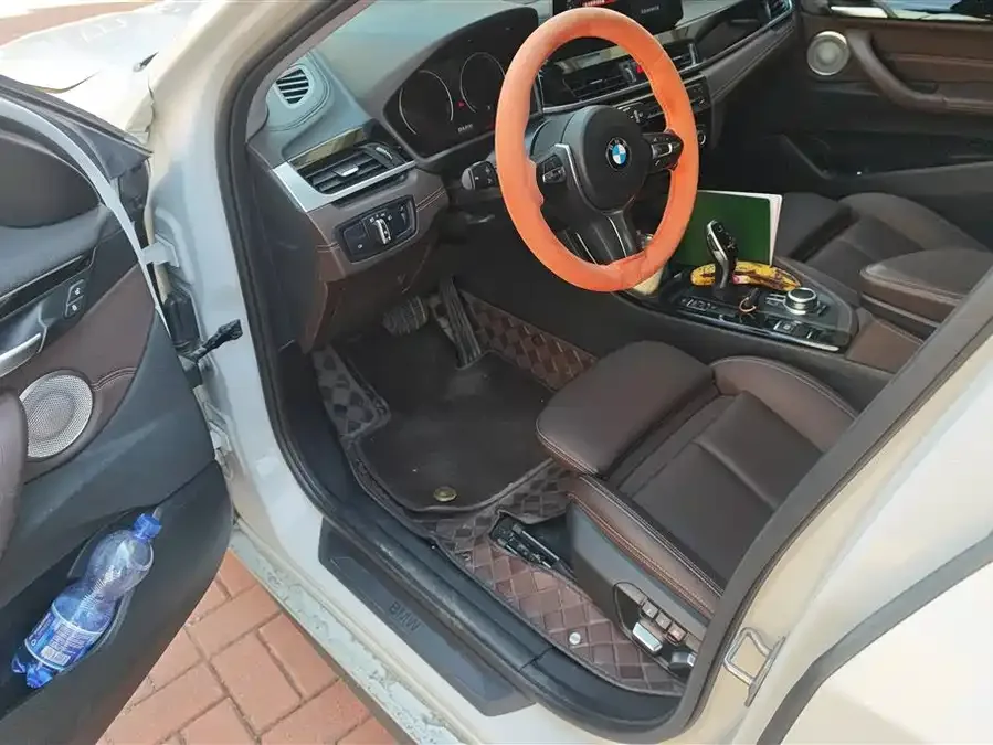 BMW X2 2021 sDrive25i Leading M Sport Package 2022 — миниатюра 3