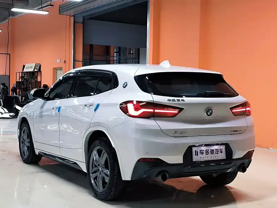 BMW X2 2022 sDrive25i M Sport Package 2023 — миниатюра 3