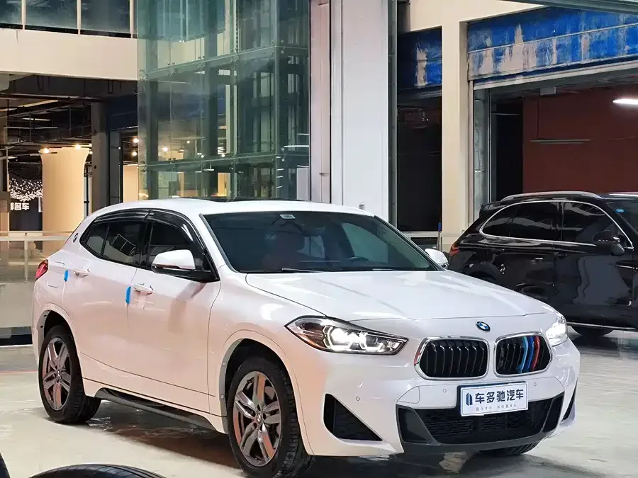 BMW X2 2022 sDrive25i M Sport Package 2023 — фото 1, купить с доставкой в Москву