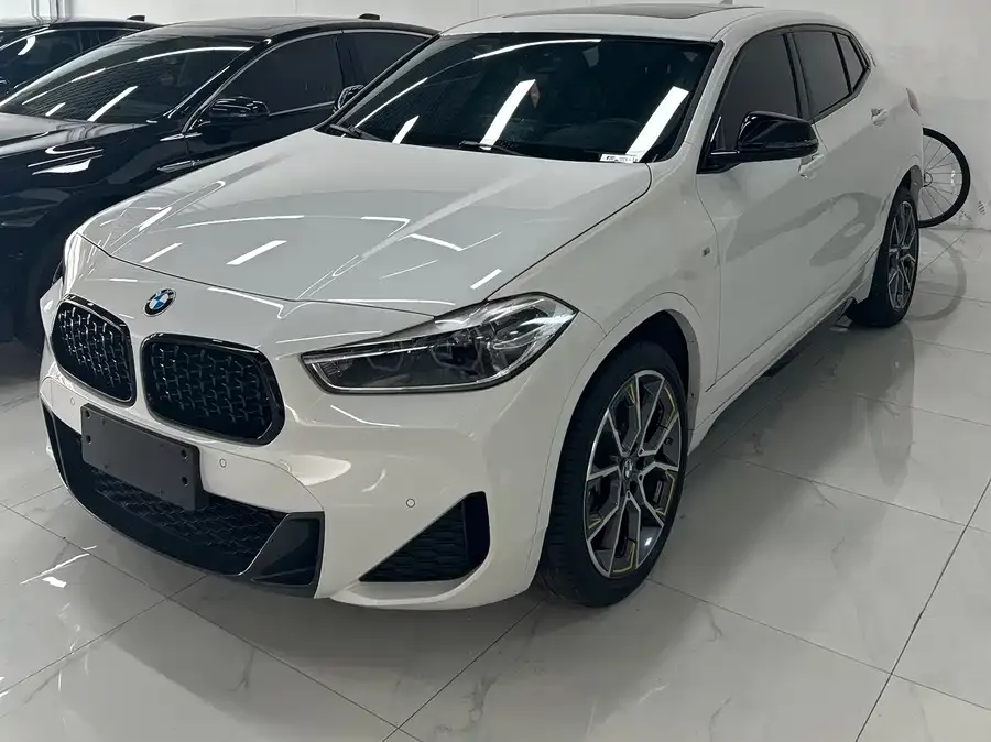 BMW X2 2023 sDrive 25i Brilliant Edition 2023 — фото 1, купить с доставкой в Москву