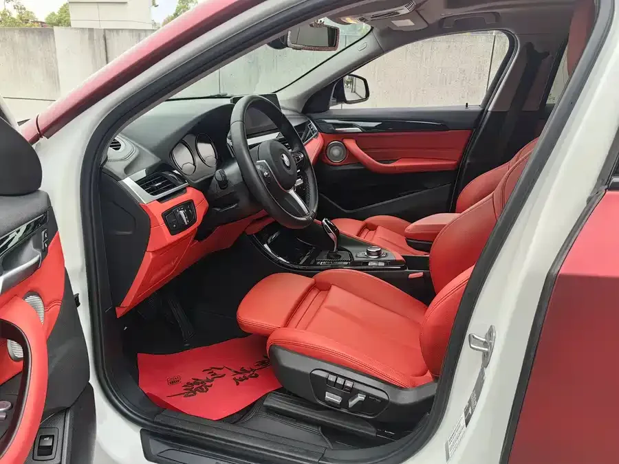 BMW X2 2022 sDrive25i M Sport Package 2022 — миниатюра 5
