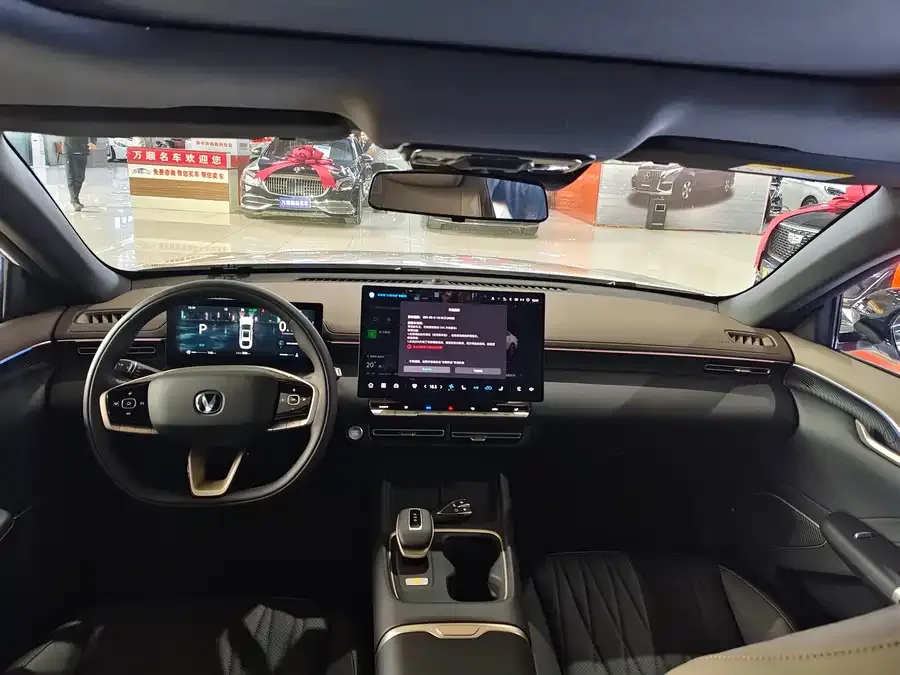 Changan Yidong Changan Eado 2026 Fourth Generation 1.5T 500Bar Smart Edition 2025 — миниатюра 3