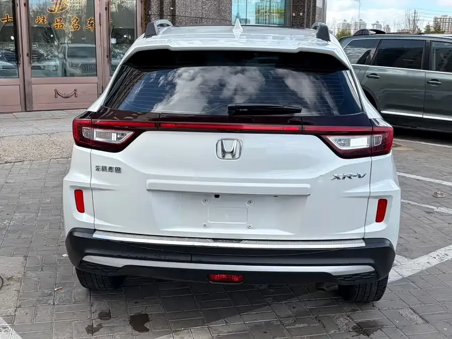 Honda WR-V 2021 1.5L CVT Comfort Edition 2022 — миниатюра 5