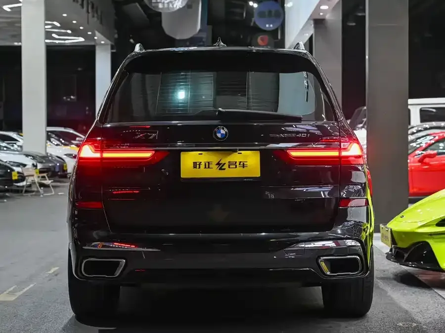 BMW X7 2022 xDrive40i Exclusive M Sport Package 2022 — миниатюра 2