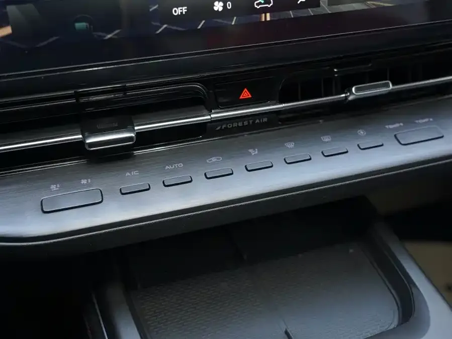 Changan CS55 Plus Changan CS55PLUS 2022 Second Generation 1.5T DCT Premium Edition 2023 — миниатюра 3