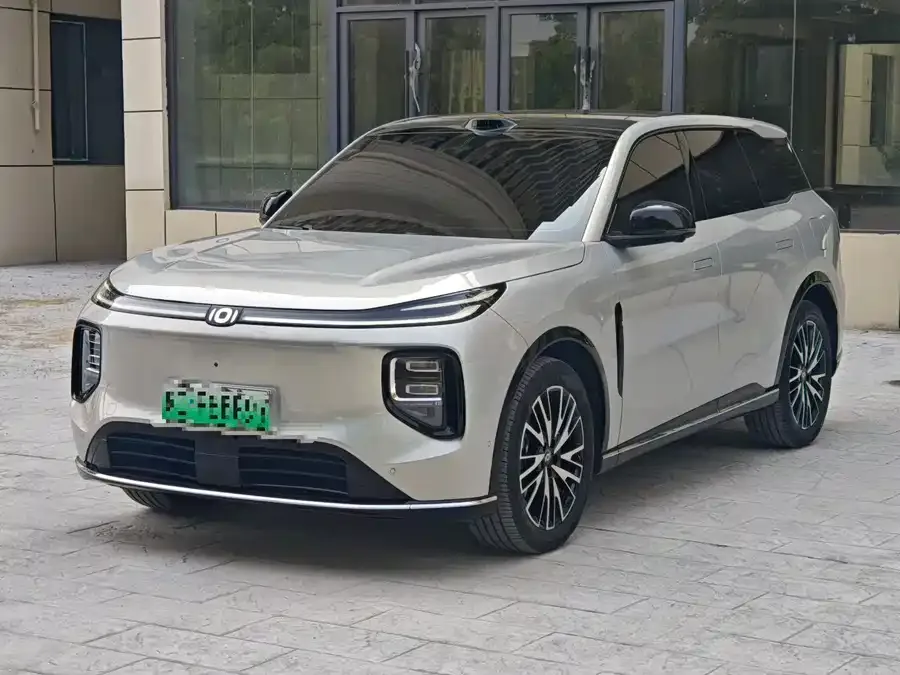 Changan Nevo Q07 2025