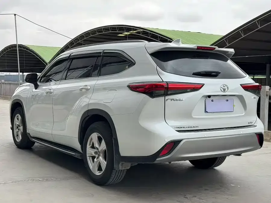 Toyota Highlander Highlander 2024 2.5L Intelligent Electric Hybrid Dual Engine 4WD Elite Edition 7 Seaters 2025 — миниатюра 4