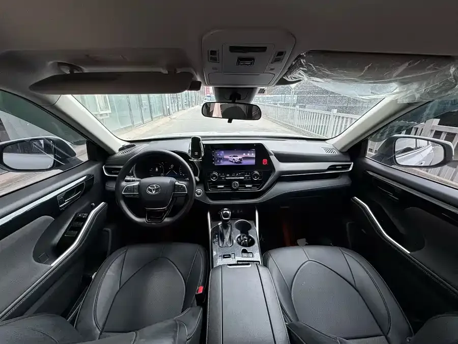 Toyota Highlander Highlander 2024 2.5L Intelligent Electric Hybrid Dual Engine 4WD Elite Edition 7 Seaters 2025 — миниатюра 5