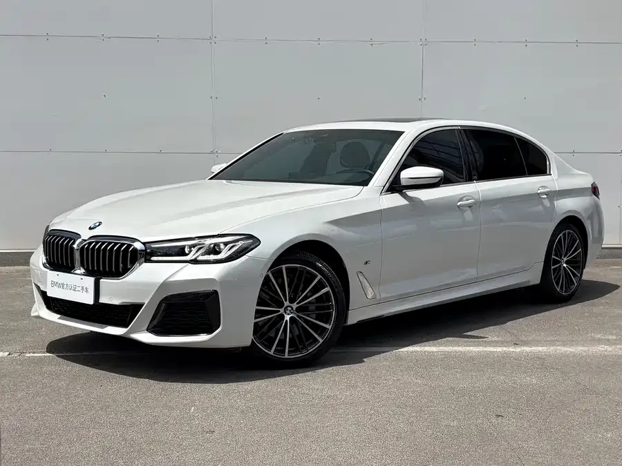 BMW 5 Series 2022