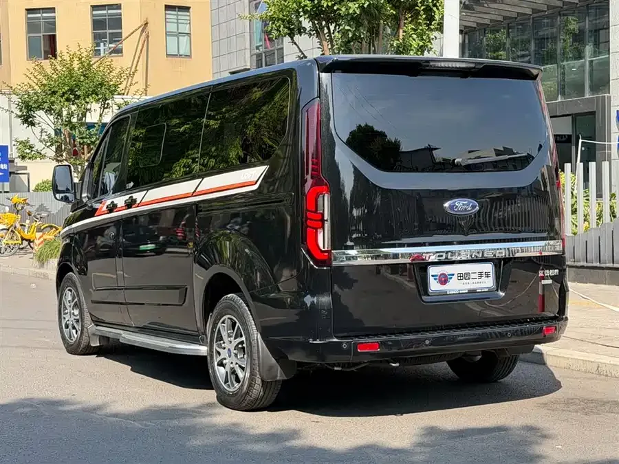 Ford Tourneo Tourio 2023 2.0T Automatic Enjoy Edition 2024 — миниатюра 4