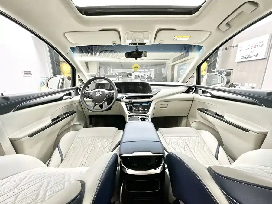 Buick GL8 2022 ES Lu Zun 653T Comfort Edition 2022 — миниатюра 3