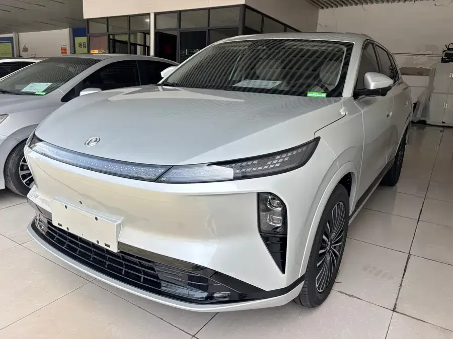 Dongfeng L8 2026