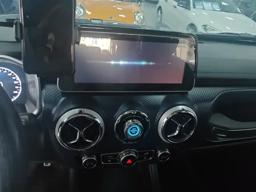 BAIC BJ40 Beijing Off-road BJ40 2020 2.0T Automatic 4WD City Hunter Edition Knight Edition 2022 — миниатюра 4